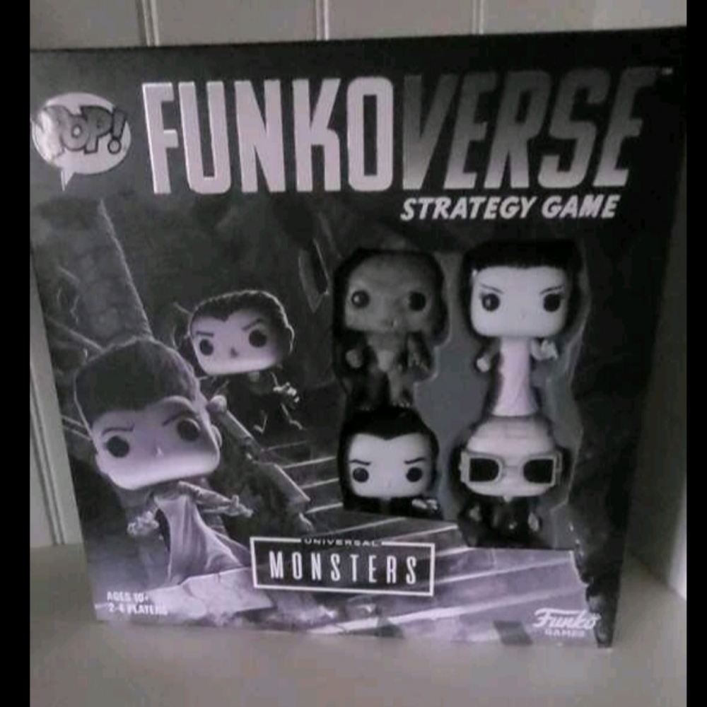 Funko Funkoverse Strategy Game - Universal Monsters Edition